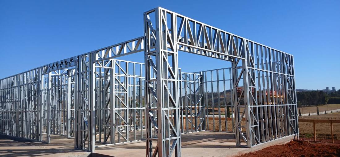 Steel Frame — foto 09